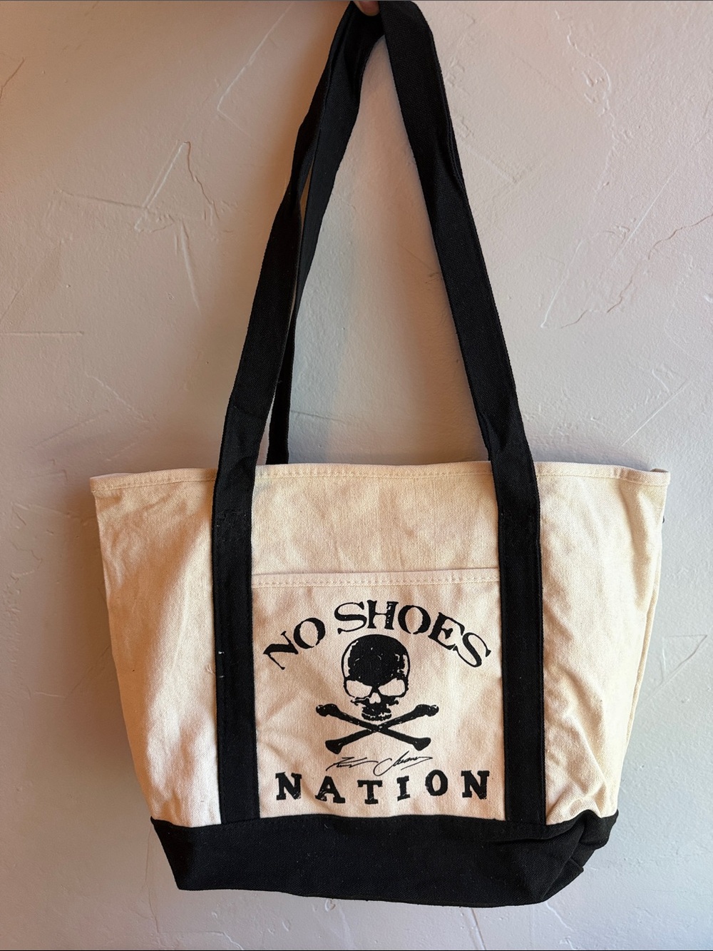 No Shoes Nation Canvas Tote Bag in Cream and Black